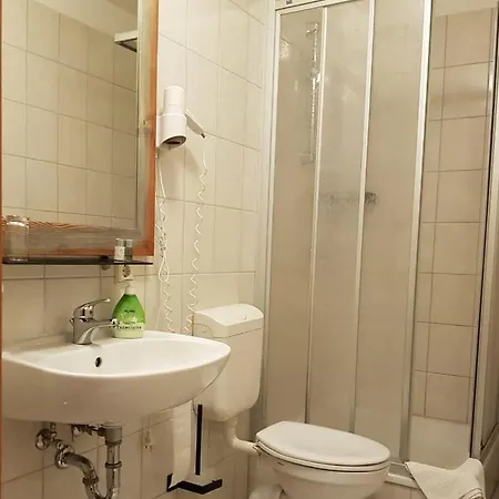 Ritterhof Kampehl * Neustadt (Dosse)